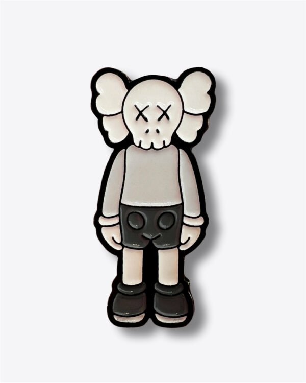 Pin Kaws Art Toy