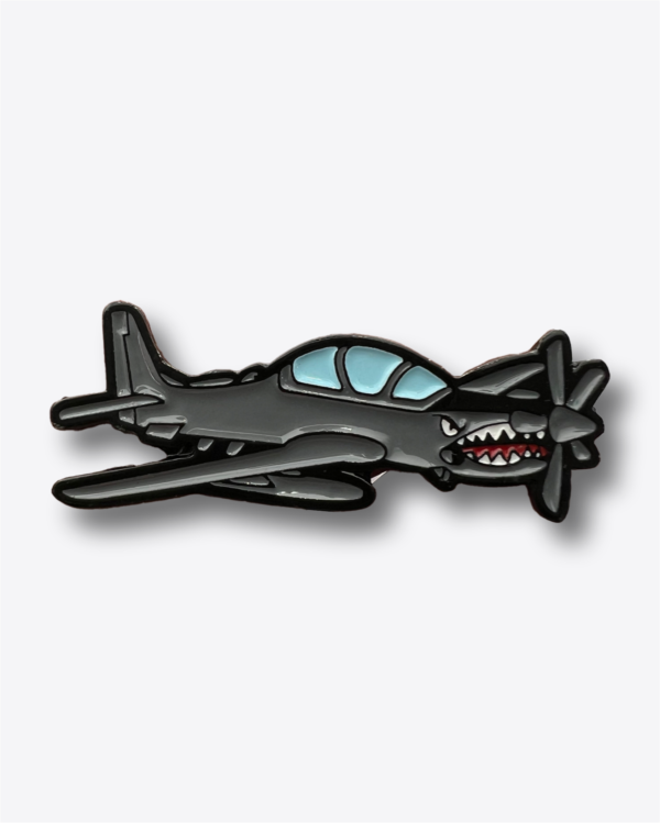 Pin Super Ticano